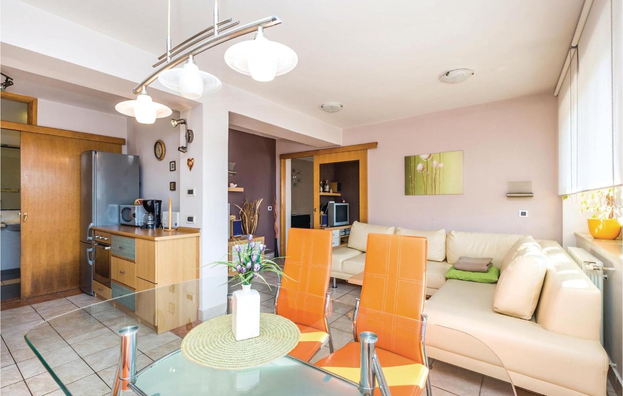 Stunning apartment in Rijeka with 1 Bedrooms&WiFi Buitenkant foto
